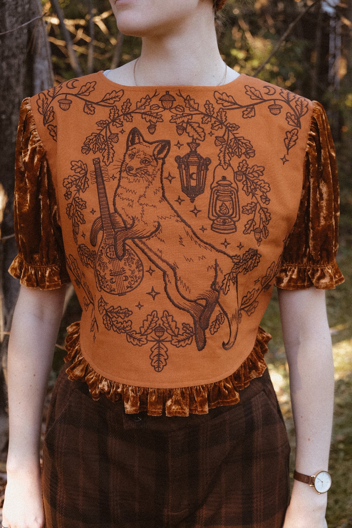 Bard crop top