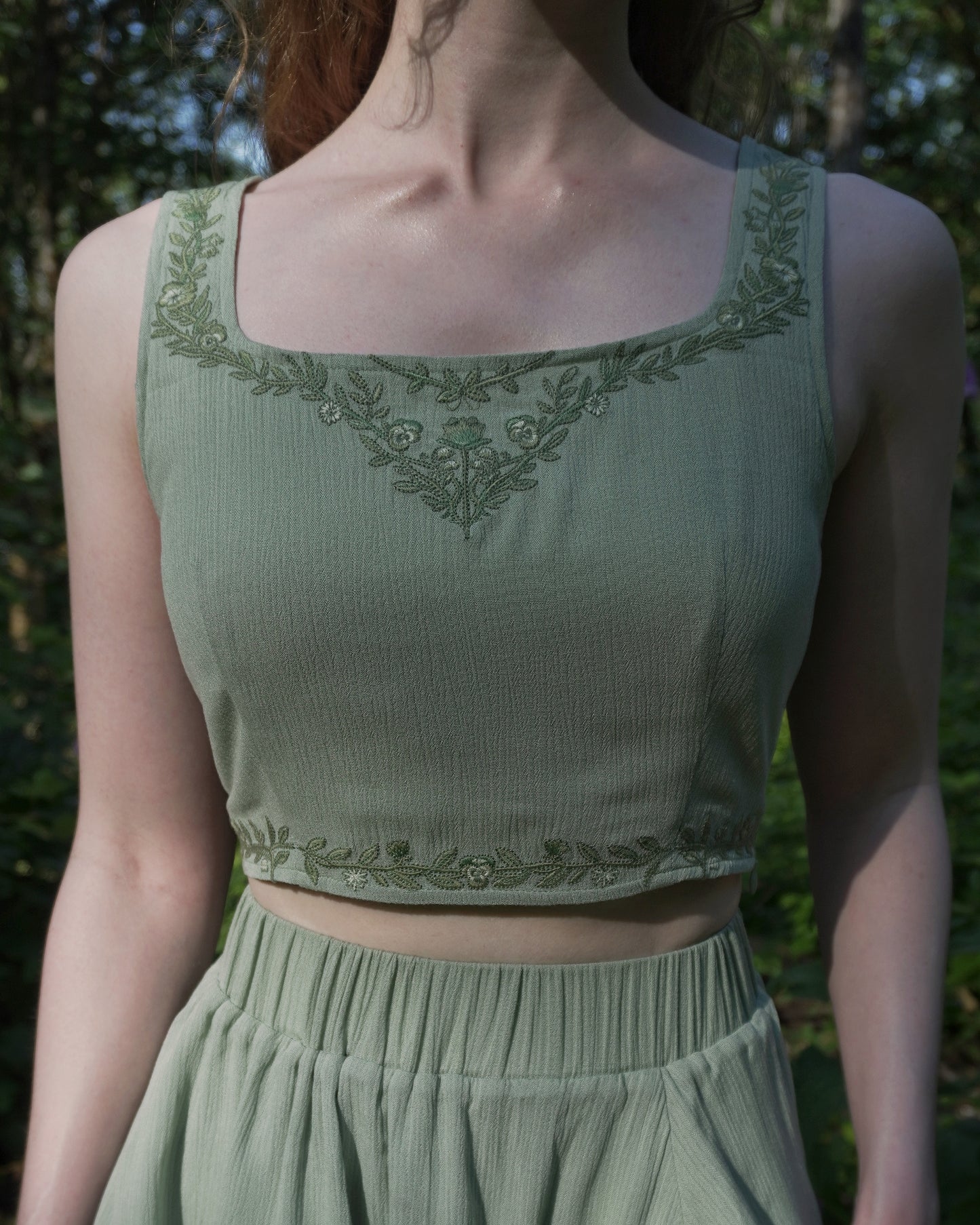 PREORDER- Titania cropped tank top🌿🧚‍♀️