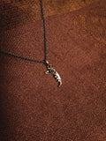 Dainty fox jaw bone necklace - Bronze