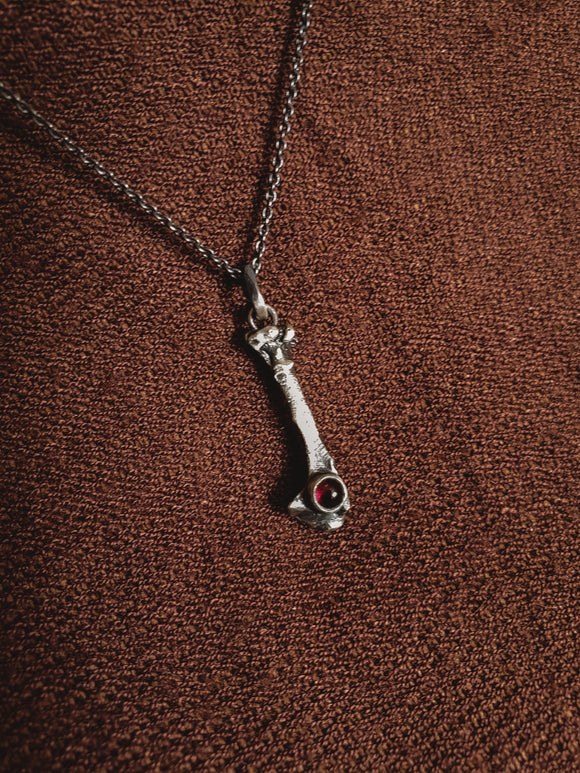 Dainty rodent bone necklace - Silver