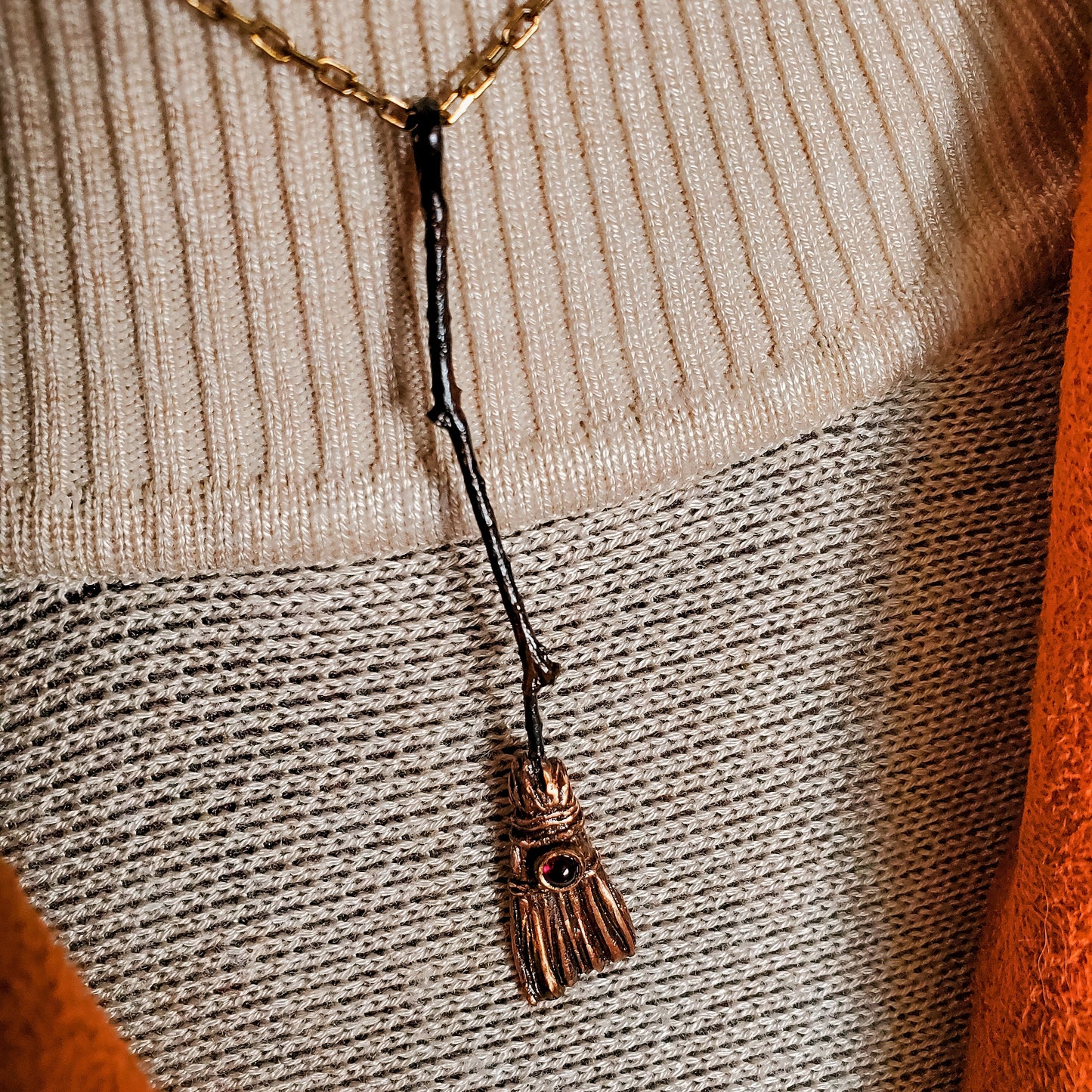 The Witch Broom Necklace - Bronze