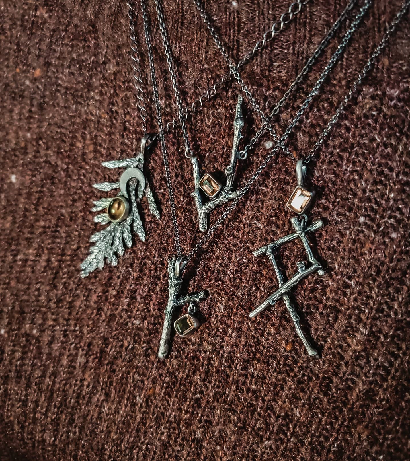 Algiz rune - Silver necklace- citrine