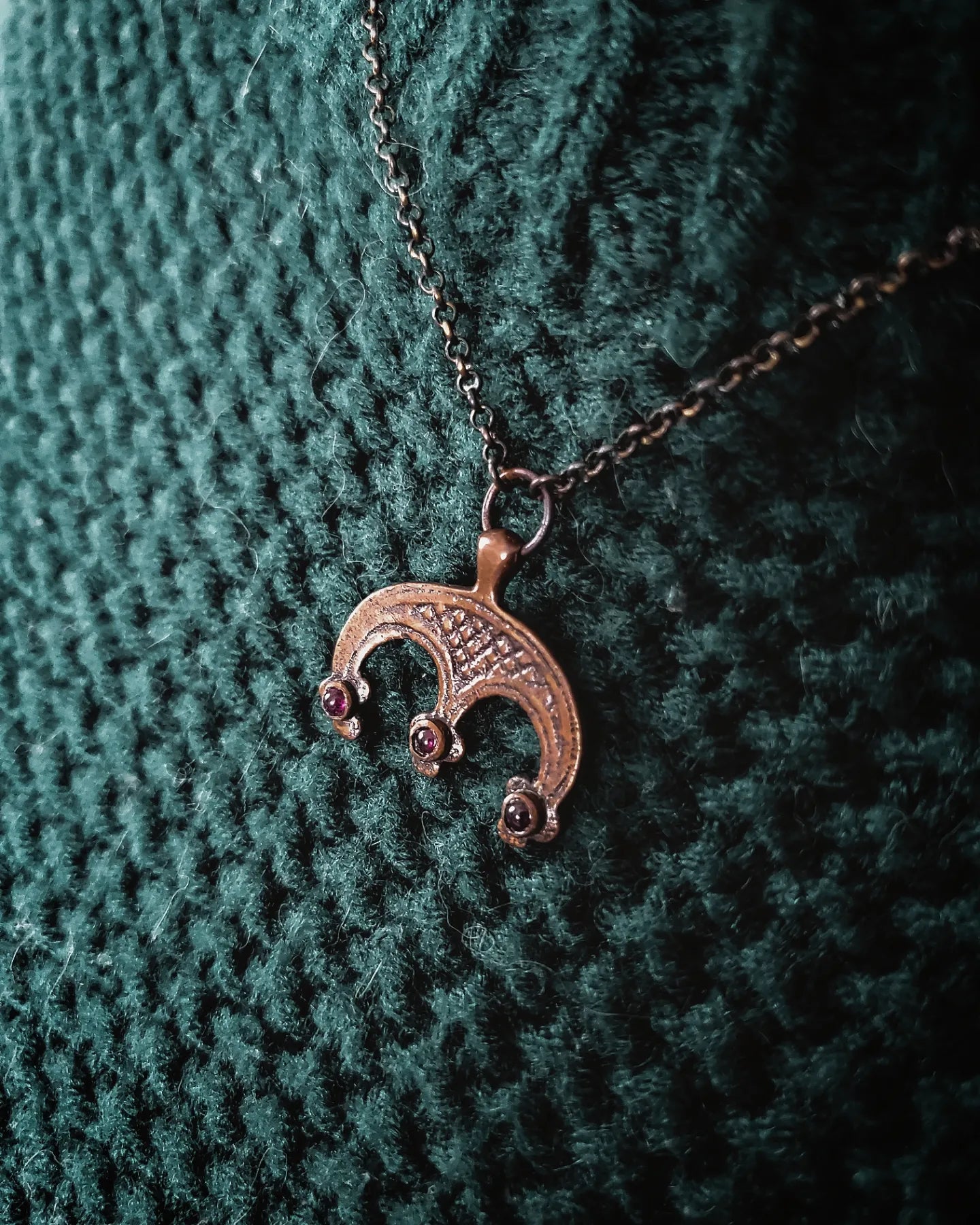 Lunula Talisman Replica- Bronze - Garnet