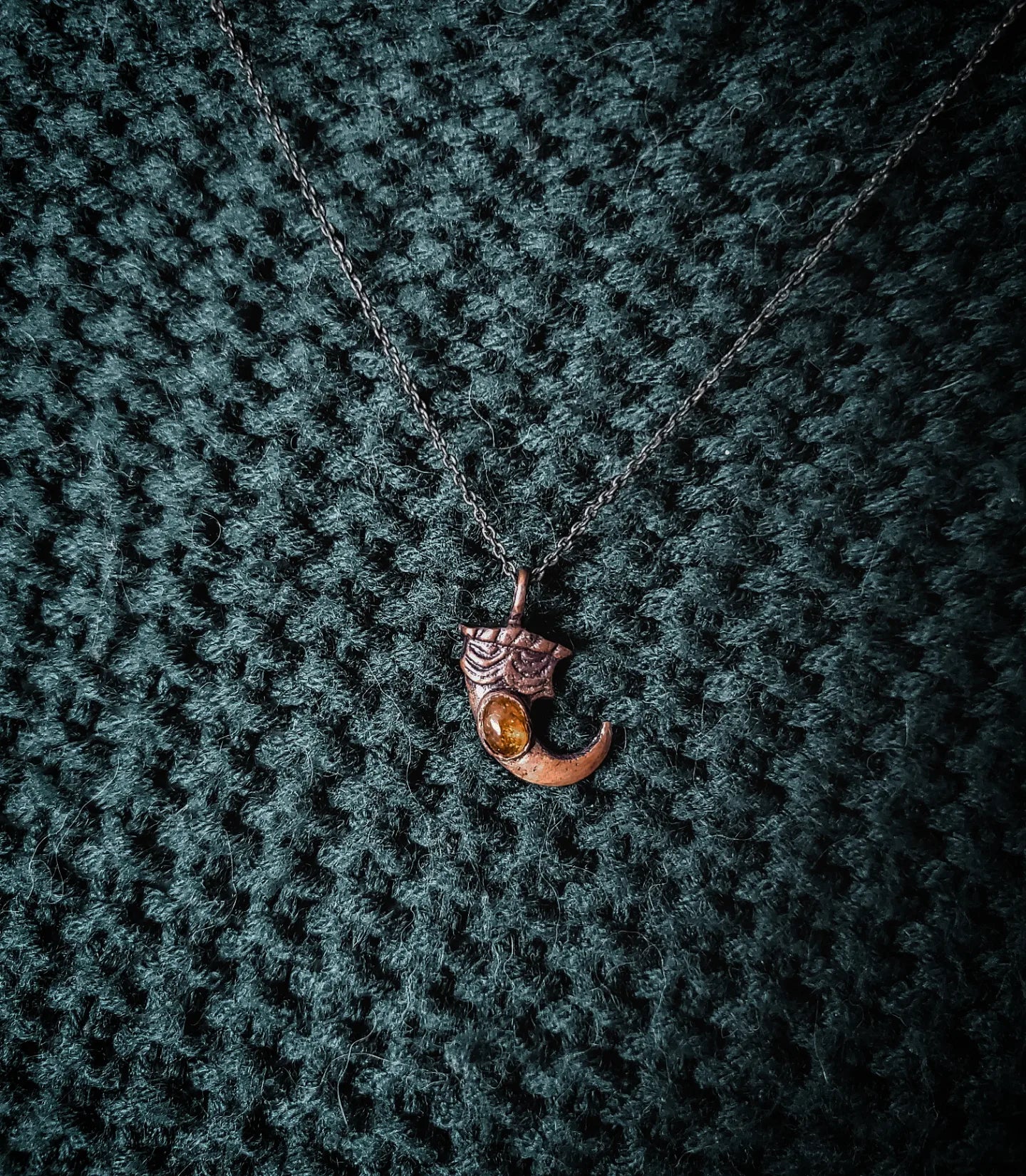 Bear claw Talisman Replica- Bronze - Amber