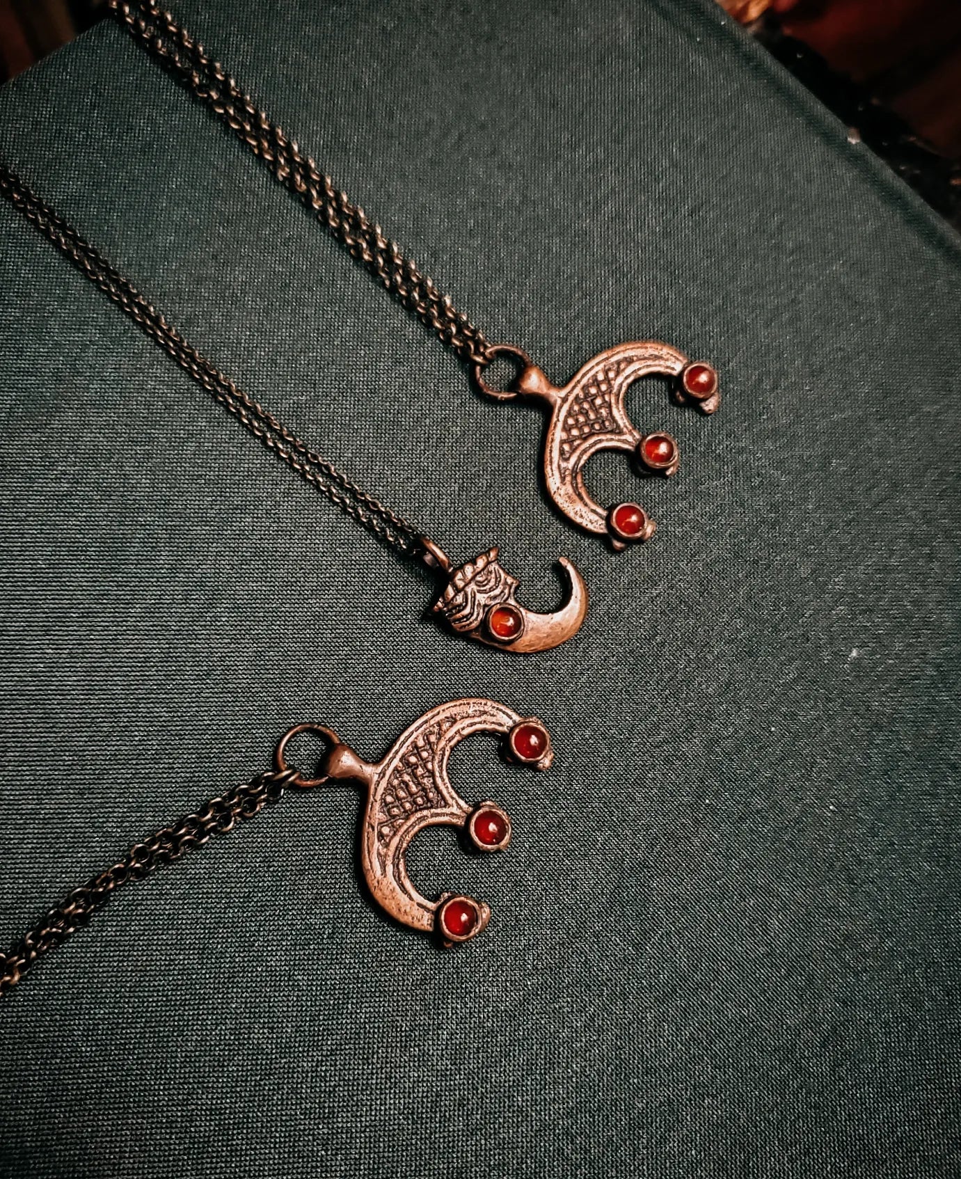 Bear claw Talisman Replica- Bronze - Carnelian